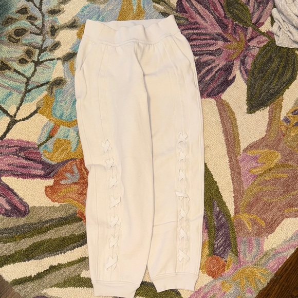lululemon athletica Pants - Lululemon Cream Fleece Joggers with Cable Detail